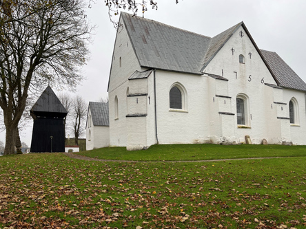 Gravsten på Kliplev kirkegård. Lundtofte herred. Aabenraa amt.