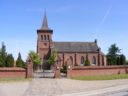 Gravsten på Serridslev kirkegård. Voer herred. Skanderborg  amt.